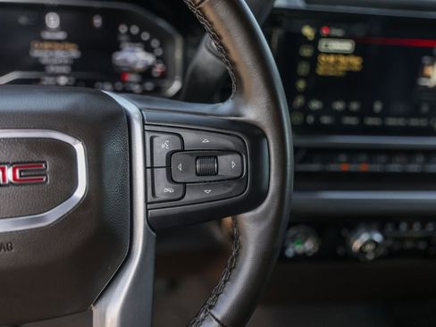 Used 2024 GMC Sierra 1500 SLT w/ X31 Off-Road Package AWD/4WD image 13