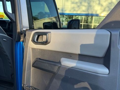 Used 2022 Ford Bronco Big Bend image 18