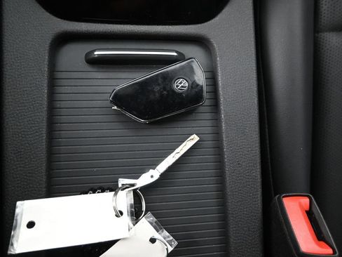 Used 2021 Volkswagen ID.4 1st Edition RWD image 24