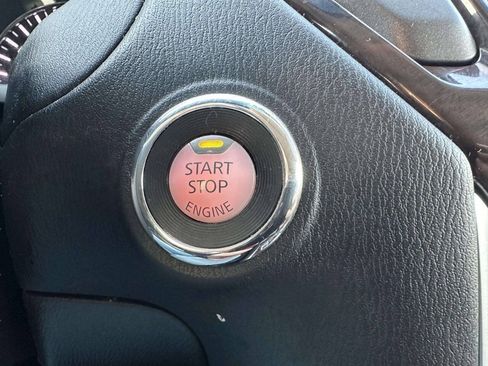 Used 2013 Nissan Pathfinder SL AWD/4WD image 34