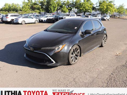 Used 2021 Toyota Corolla XSE FWD image 1