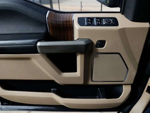 Used 2017 Ford F150 Lariat w/ Equipment Group 501A Mid image 50