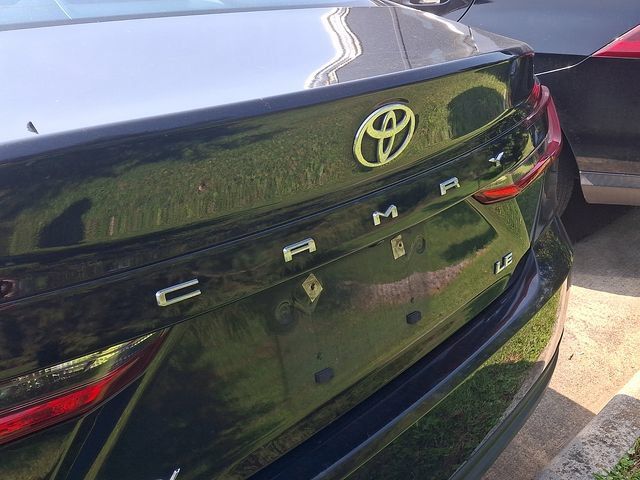Used 2025 Toyota Camry LE FWD image 9