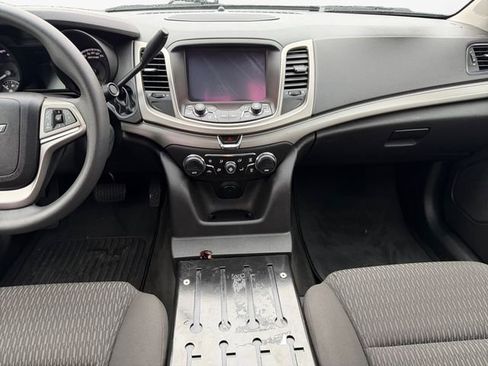 Used 2016 Chevrolet Caprice Police image 11