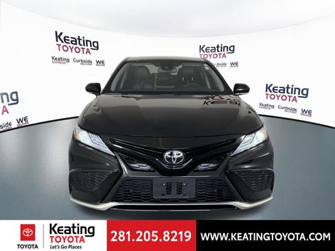 Used 2023 Toyota Camry XSE FWD image 10