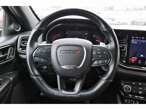 Used 2024 Dodge Durango GT image 17