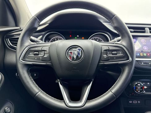 Used 2022 Buick Encore GX Select image 13