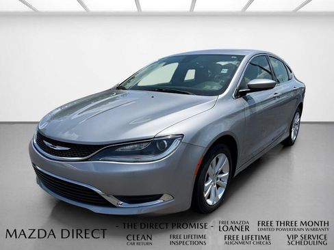 Used 2016 Chrysler 200 Limited FWD image 1