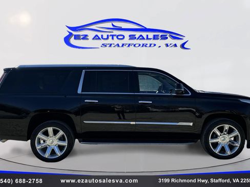 Used 2017 Cadillac Escalade ESV Luxury image 4