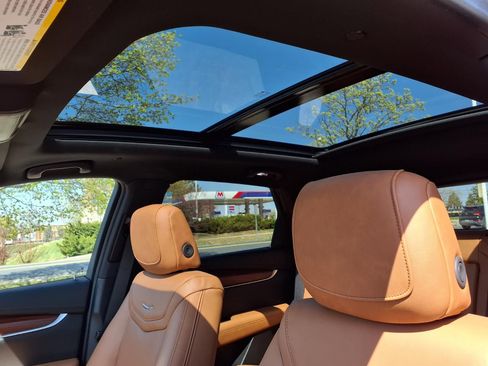 New 2026 Cadillac XT5 Premium Luxury AWD/4WD image 15