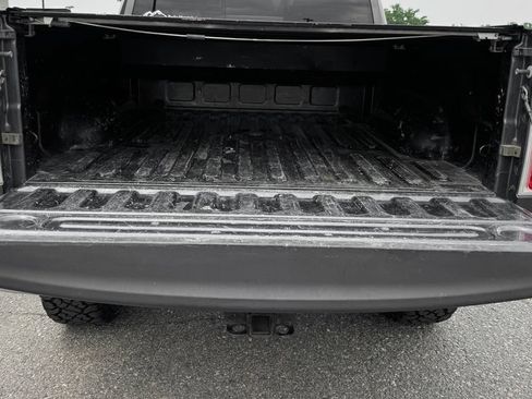 Used 2017 RAM 2500 Laramie w/ Convenience Group AWD/4WD image 10