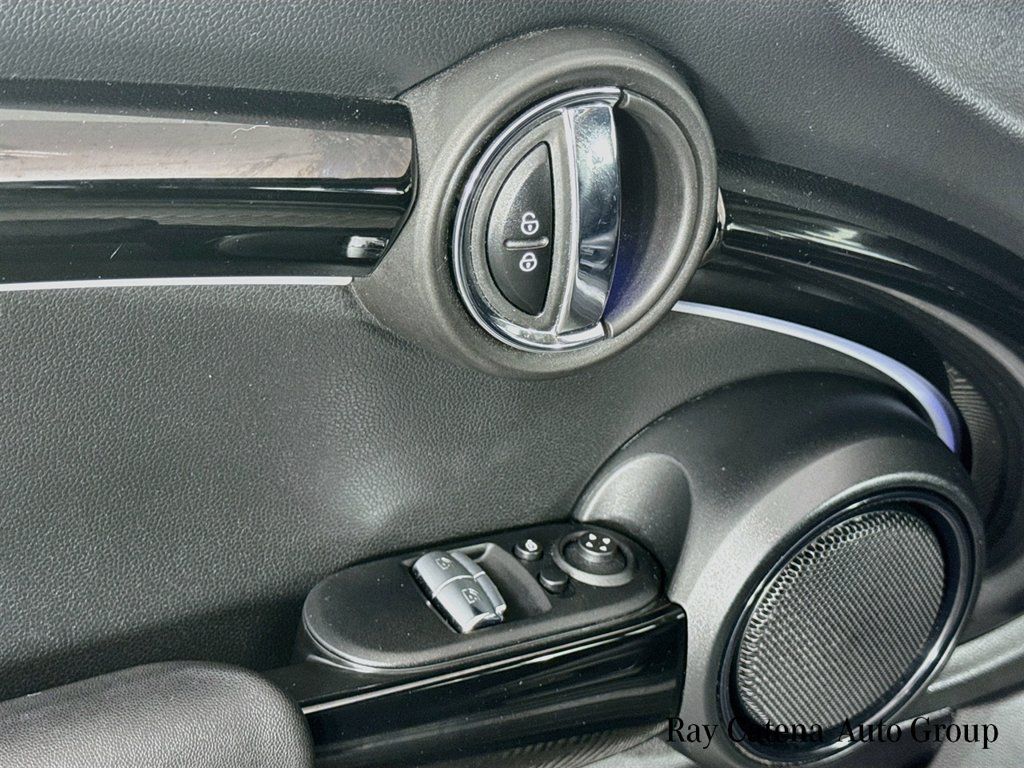 Certified 2023 MINI Cooper S FWD image 17