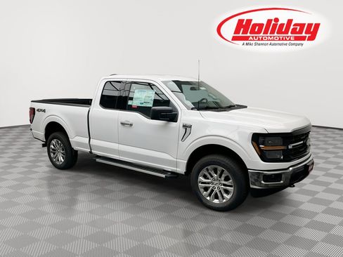 New 2026 Ford F150 XLT w/ XLT Chrome Appearance Package AWD/4WD image 1