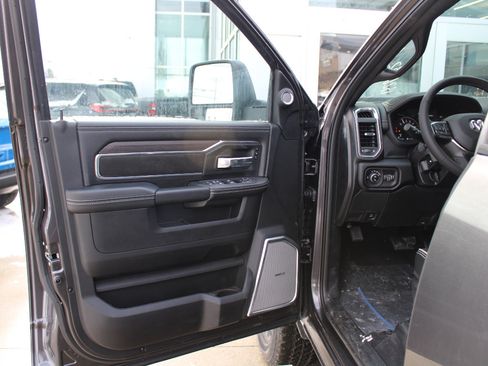 New 2026 RAM 2500 Laramie image 36