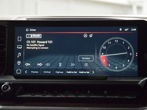 Used 2023 GMC Sierra 1500 SLT w/ SLT Premium Package image 33