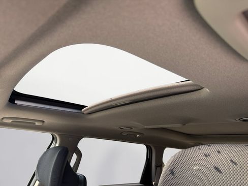 New 2026 Kia EV9 Wind AWD/4WD image 17