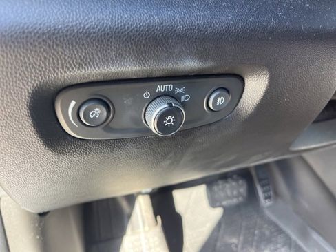 Used 2020 Chevrolet Traverse RS w/ LPO, Floor Liner Package image 17