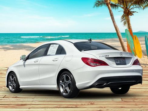 Used 2018 Mercedes-Benz CLA 250 image 4
