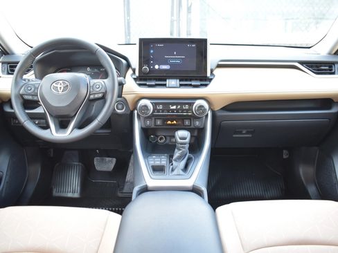 Used 2025 Toyota RAV4 XLE w/ Weather Package AWD/4WD image 13