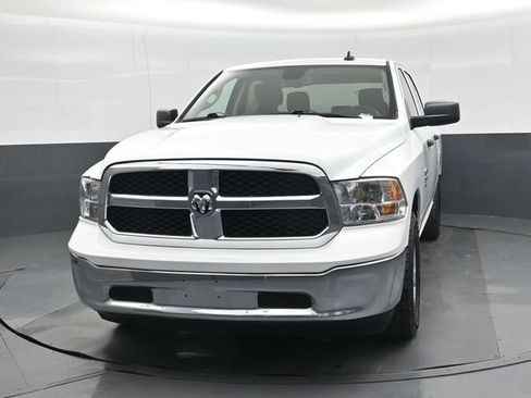 Used 2023 RAM 1500 Classic SLT w/ Electronics Group AWD/4WD image 8