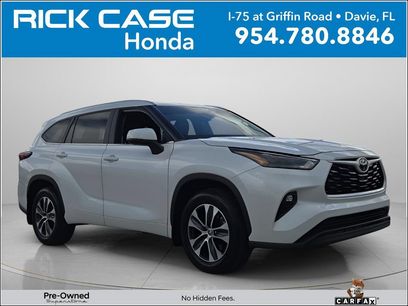 Used 2024 Toyota Highlander XLE