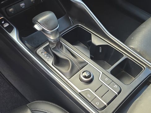 Certified 2022 Kia Sorento S FWD image 27