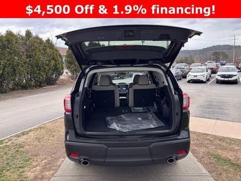 New 2026 Subaru Ascent Limited AWD/4WD image 17