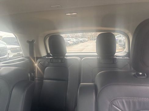 New 2026 Lincoln Aviator Reserve w/ Jet Appearance Package AWD/4WD image 13
