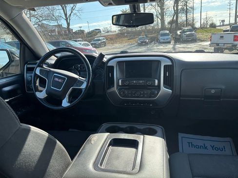 Used 2015 GMC Sierra 1500 SLE w/ SLE Value Package image 21