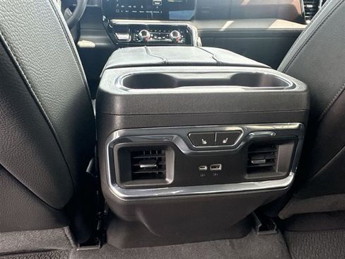 Used 2023 GMC Sierra 1500 Denali AWD/4WD image 22