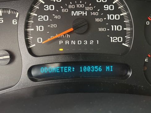 Used 2006 Chevrolet Silverado 1500 LT w/ Light Duty Power Package image 27