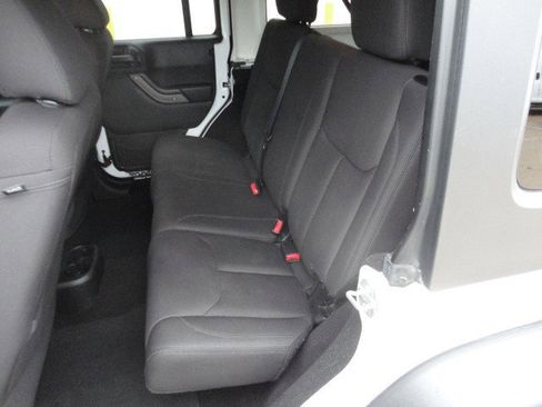 Used 2017 Jeep Wrangler Unlimited Sport w/ Quick Order Package 24S image 9