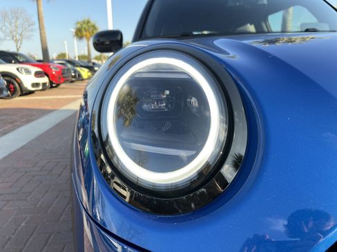 New 2026 MINI Cooper 2-Door Hardtop image 5