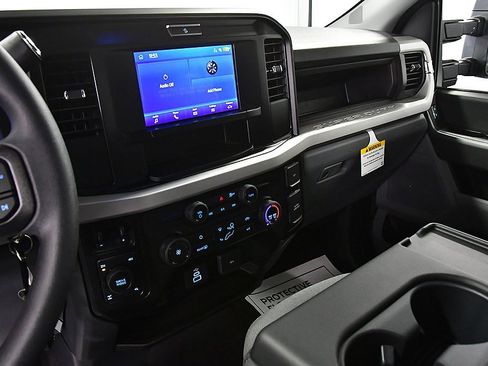 New 2026 Ford F250 XL image 22