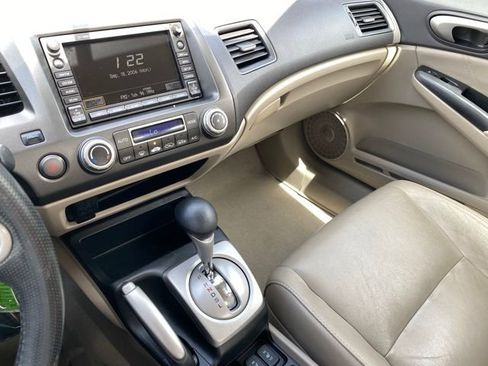 Used 2009 Honda Civic Hybrid Sedan image 16