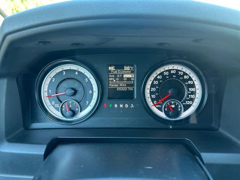 Used 2014 RAM 1500 Express image 20