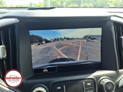 Used 2022 GMC Terrain SLT AWD/4WD image 10