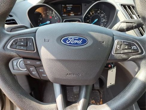 Used 2018 Ford Escape SE AWD/4WD image 14