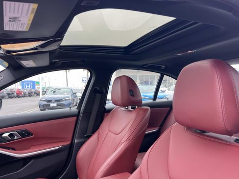 Used 2024 BMW 330e w/ Premium Package image 20