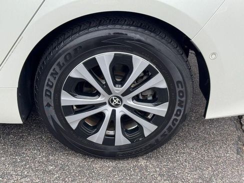 Used 2020 Toyota Prius Prime Limited image 7