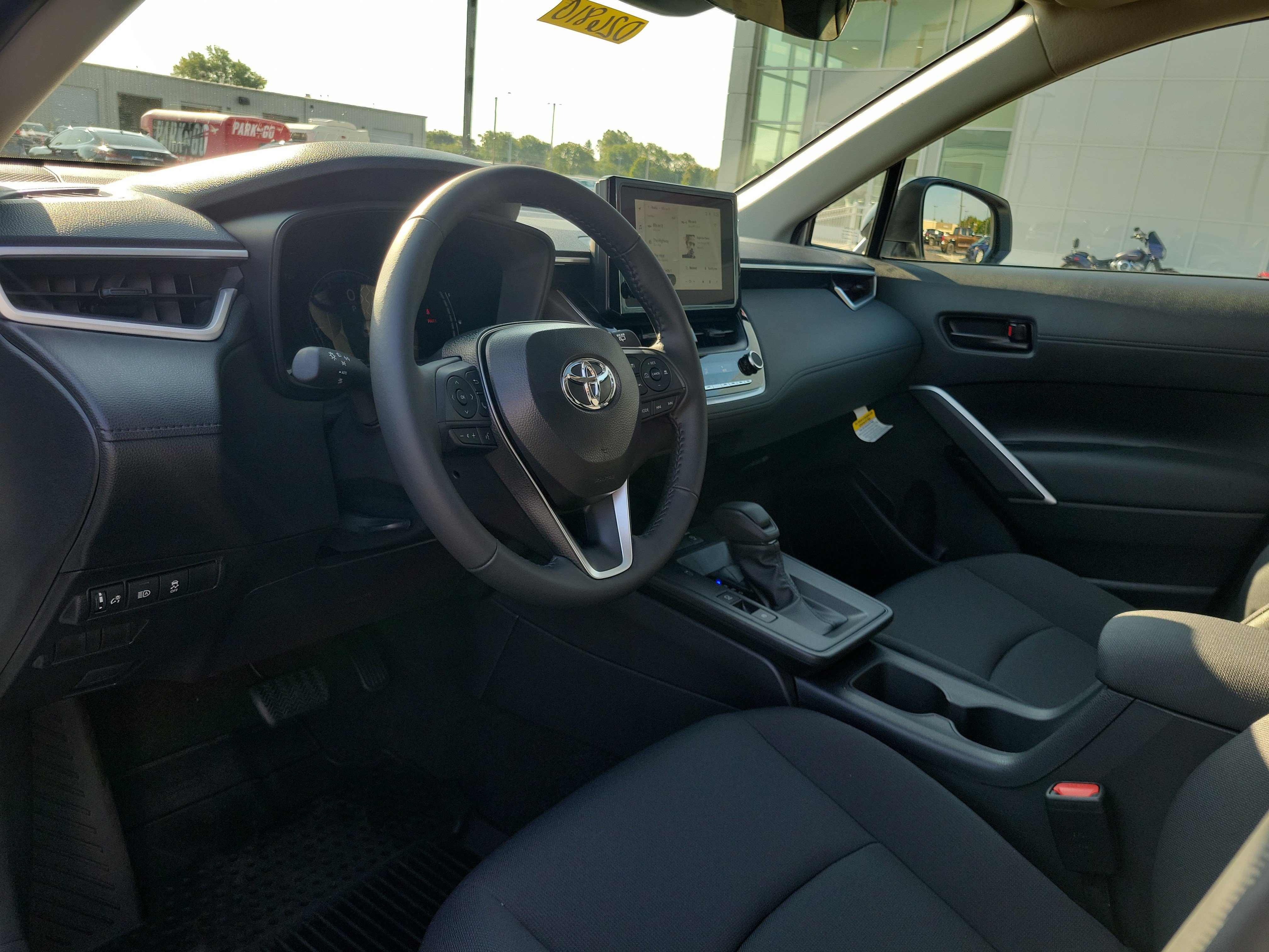 New 2026 Toyota Corolla Cross LE w/ Moonroof Package AWD/4WD image 19