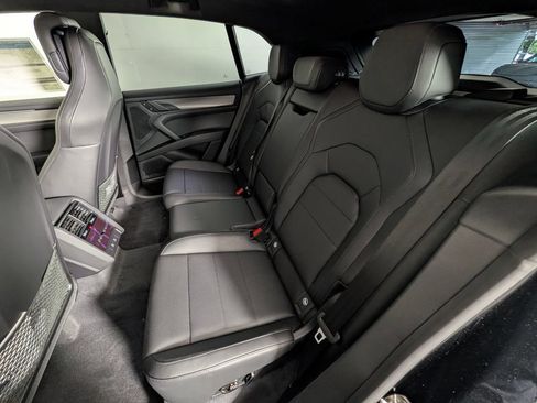 New 2026 Porsche Cayenne Electric AWD/4WD image 25