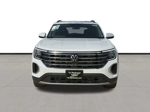 New 2026 Volkswagen Atlas SE FWD image 2
