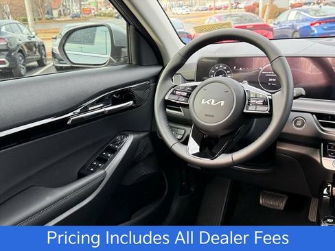 New 2026 Kia Seltos EX FWD image 8