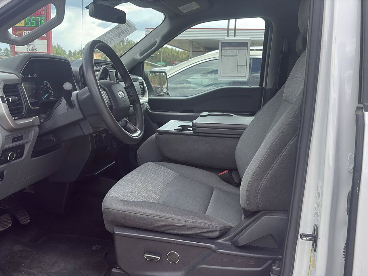 Used 2021 Ford F150 XLT w/ Trailer Tow Package AWD/4WD image 11