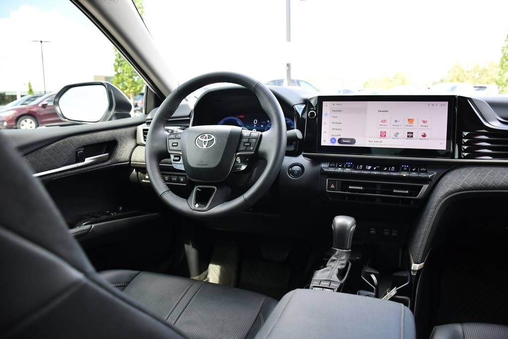 Used 2025 Toyota Camry XLE w/ Premium Plus Package FWD image 26