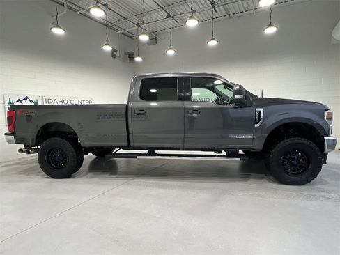 Used 2020 Ford F350 Lariat w/ Lariat Ultimate Package image 9