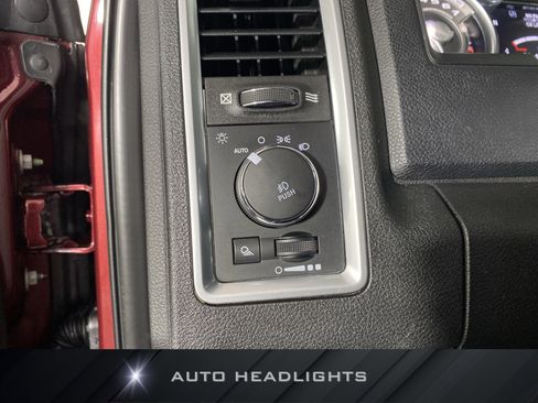 Used 2018 RAM 2500 Limited image 26