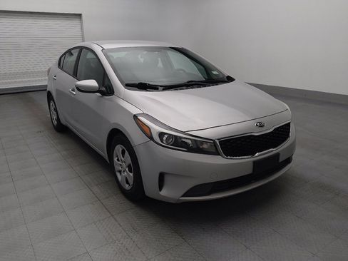 Used 2017 Kia Forte LX FWD image 13