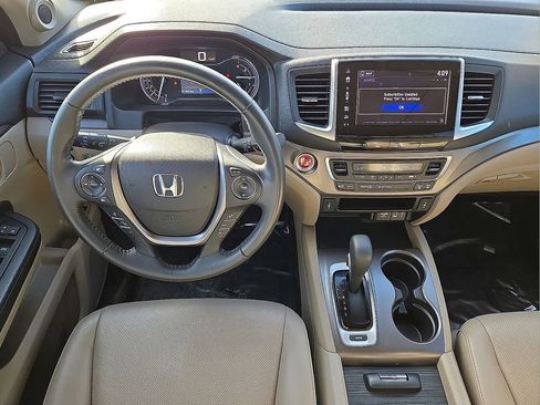 Used 2019 Honda Ridgeline RTL-T image 16